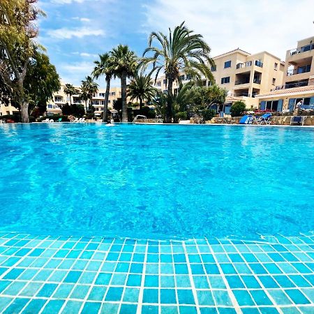 Direct Sea View & Quality Bed - Kings Palace 1 Bed Пафос Екстериор снимка