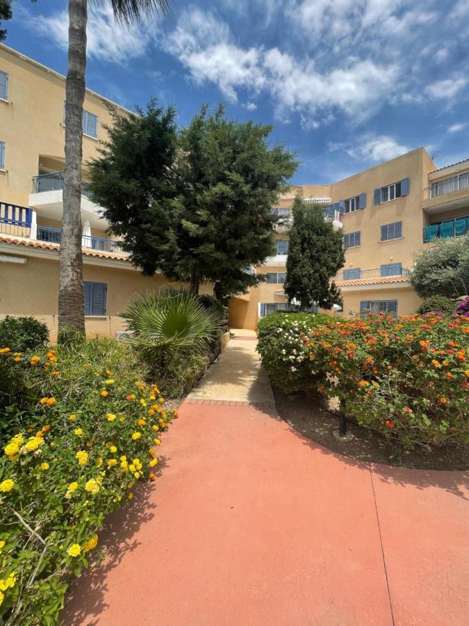 Direct Sea View & Quality Bed - Kings Palace 1 Bed Пафос Екстериор снимка
