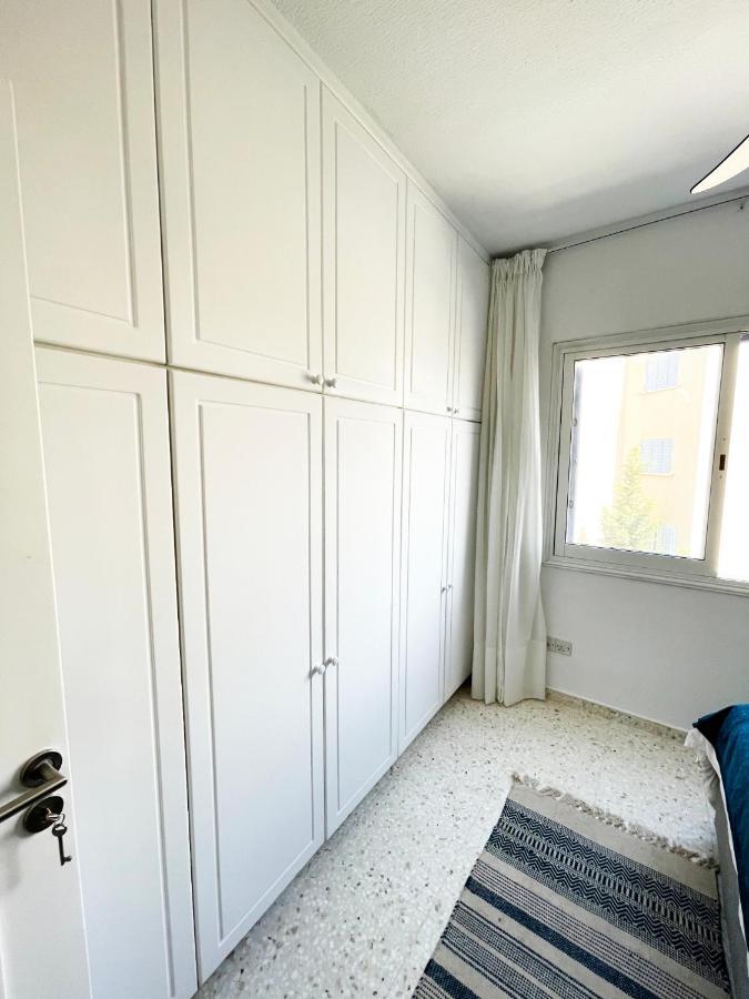 Direct Sea View & Quality Bed - Kings Palace 1 Bed Пафос Екстериор снимка