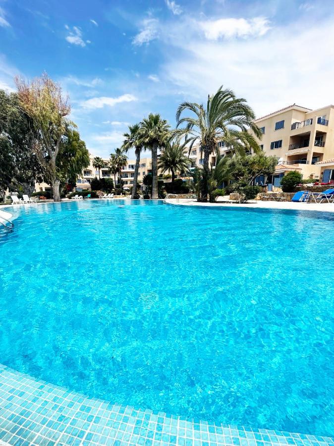 Direct Sea View & Quality Bed - Kings Palace 1 Bed Пафос Екстериор снимка