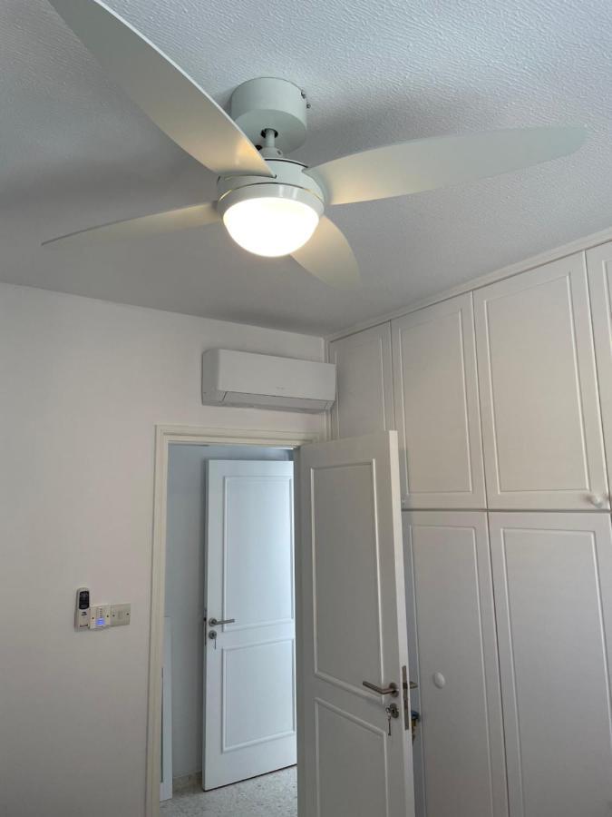 Direct Sea View & Quality Bed - Kings Palace 1 Bed Пафос Екстериор снимка