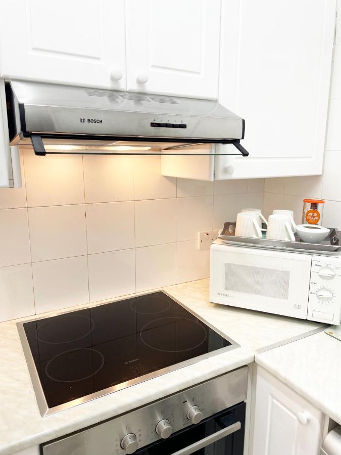 Direct Sea View & Quality Bed - Kings Palace 1 Bed Пафос Екстериор снимка