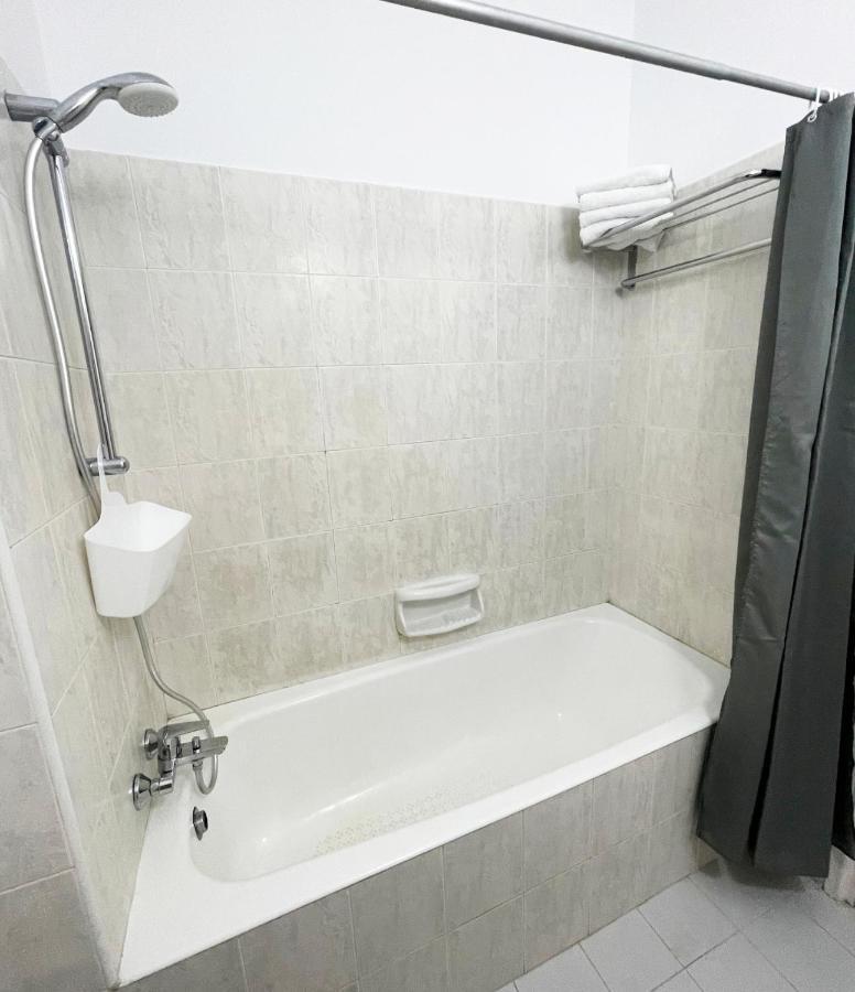 Direct Sea View & Quality Bed - Kings Palace 1 Bed Пафос Екстериор снимка